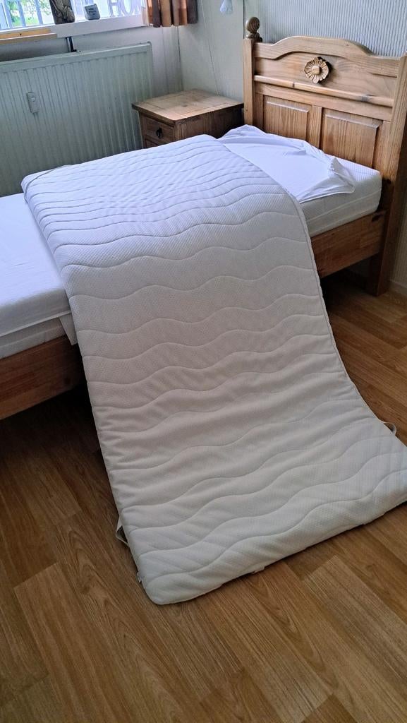 Electrische lattenbodem met matras, Huis en Inrichting, Slaapkamer | Matrassen en Bedbodems, Ophalen of Verzenden, Zo goed als nieuw