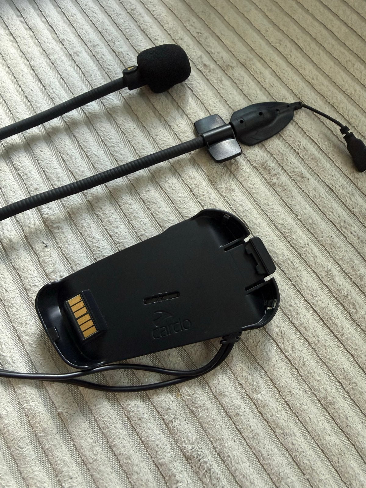 Cardo Packtalk Bold houder + mics, Motoren, Ophalen of Verzenden, Gebruikt