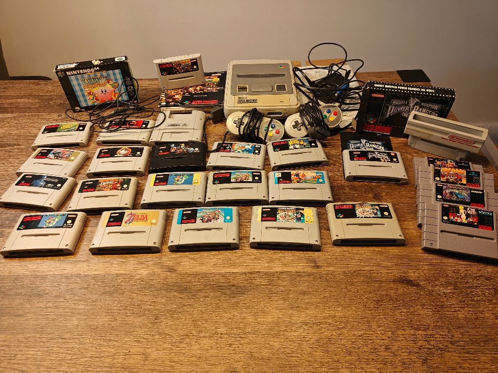 Nintendo - Snes - Super Nintendo & 23 Games & 2 Controllers ...