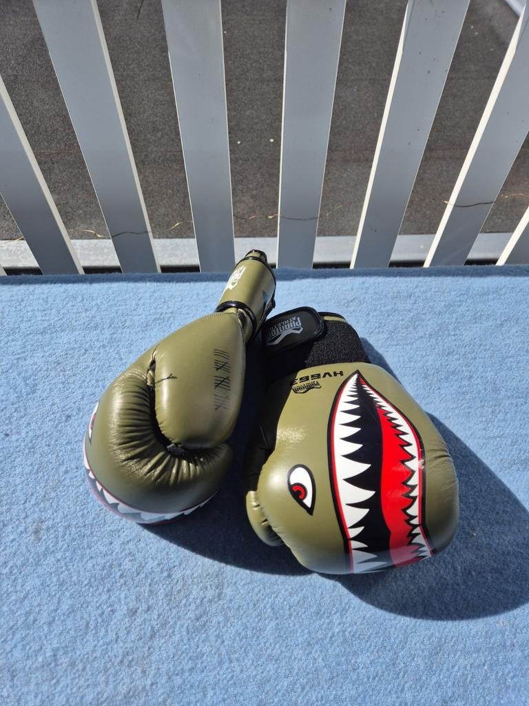 bokshandschoenen – shark design – zo goed als nieu, Ophalen, Zo goed als nieuw, Overige