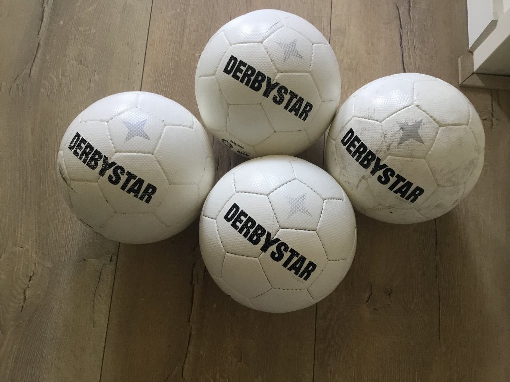 4X Derbystar Classic II, Maat XS of kleiner, Verzenden, Zo goed als nieuw, Bal