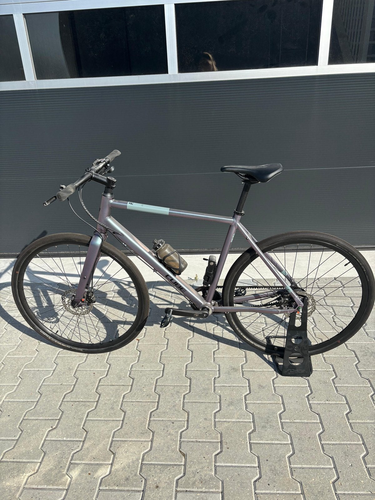 Cube Hyde Race Galactic/Black maat 54, Zo goed als nieuw, Schijfrem, 53 tot 57 cm, Ophalen
