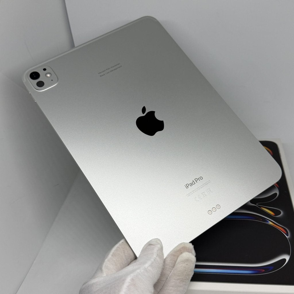 iPad Pro 11 inch M4 256GB zilver /krasvrij /96% batt /garant, Computers en Software, Apple iPads, Apple, Zo goed als nieuw, Support@apple.com