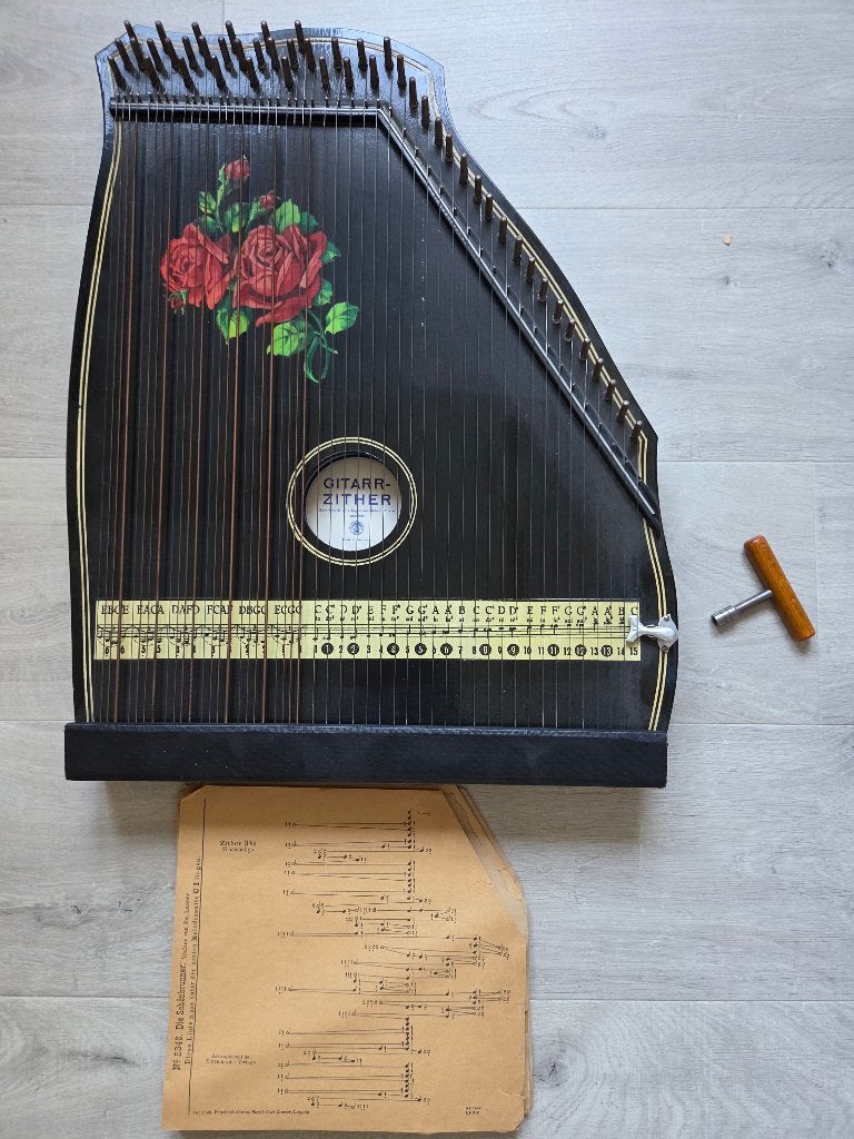 gitarr zither (harp), Muziek en Instrumenten, Ophalen of Verzenden, Zo goed als nieuw