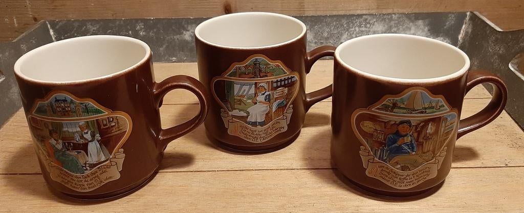 3 Villeroy en boch koffiemokken Douwe Egberts. Oud Hollands., Ophalen of Verzenden, Porselein