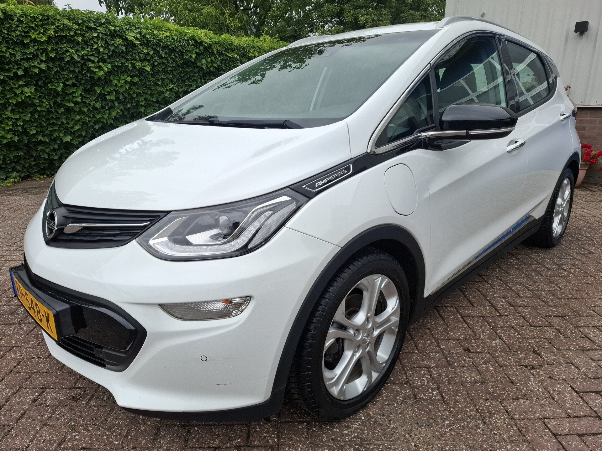 Opel Ampera-E Business executive 60 kWh 9995.- INCL BTW, Auto's, Stof, Gebruikt, Wit, Origineel Nederlands