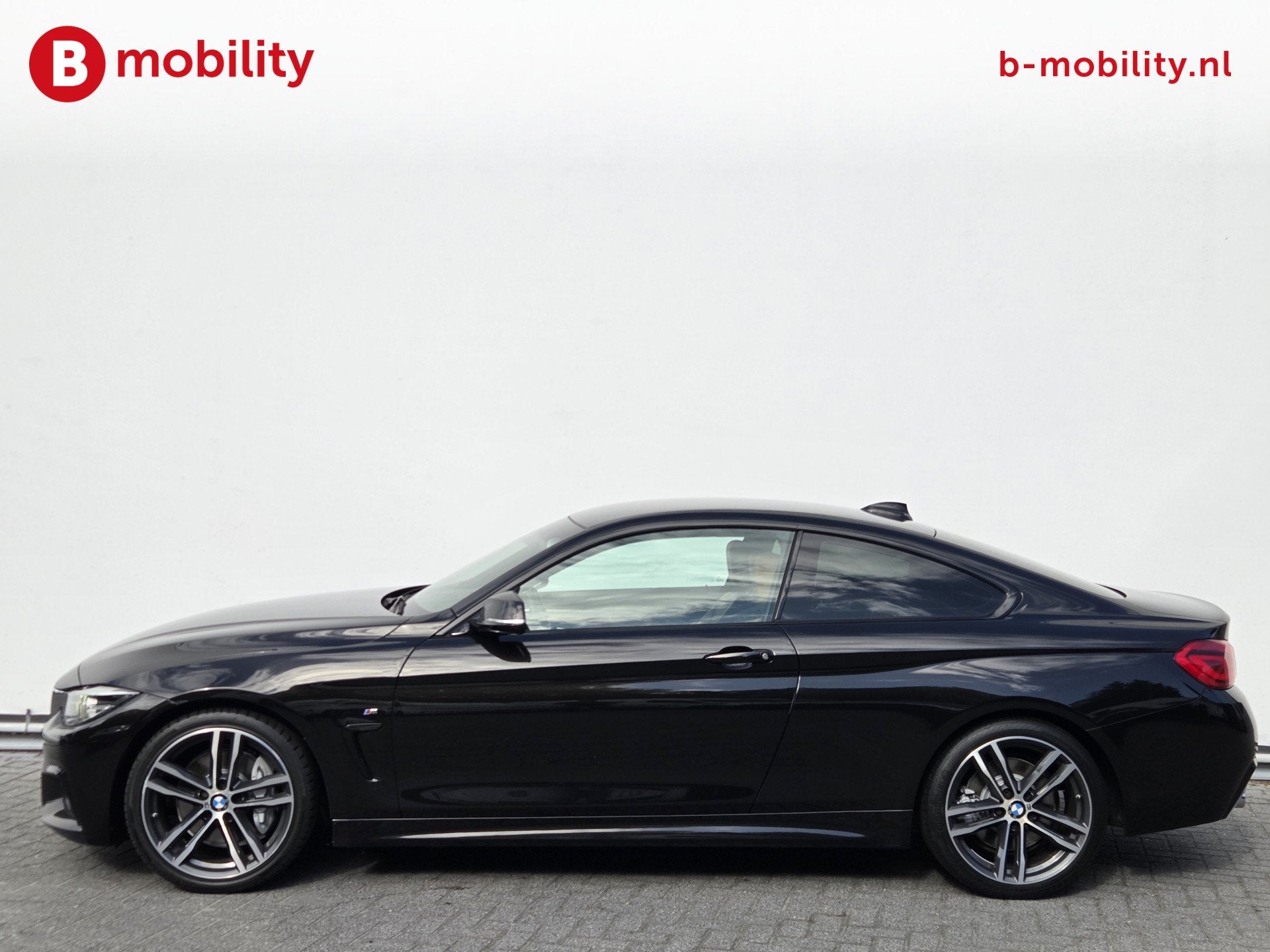 BMW 4 Serie Coupé 440i High Executive M-Sport INDIVIDUAL CI, Auto's, Automaat, Gebruikt, Euro 6, 4-Serie