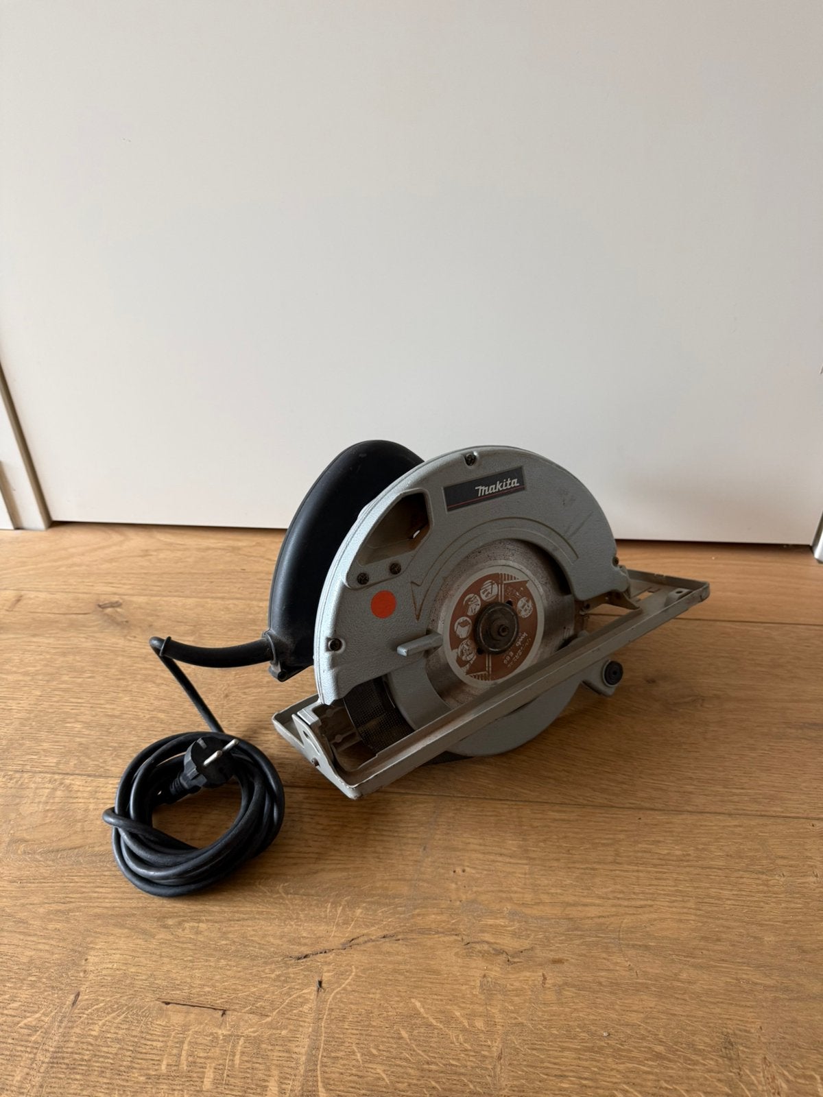 Makita cirkelzaag 5703R - Gebruikt, perfect werkend, Ophalen, Gebruikt, Cirkelzaag, 30 tot 70 mm