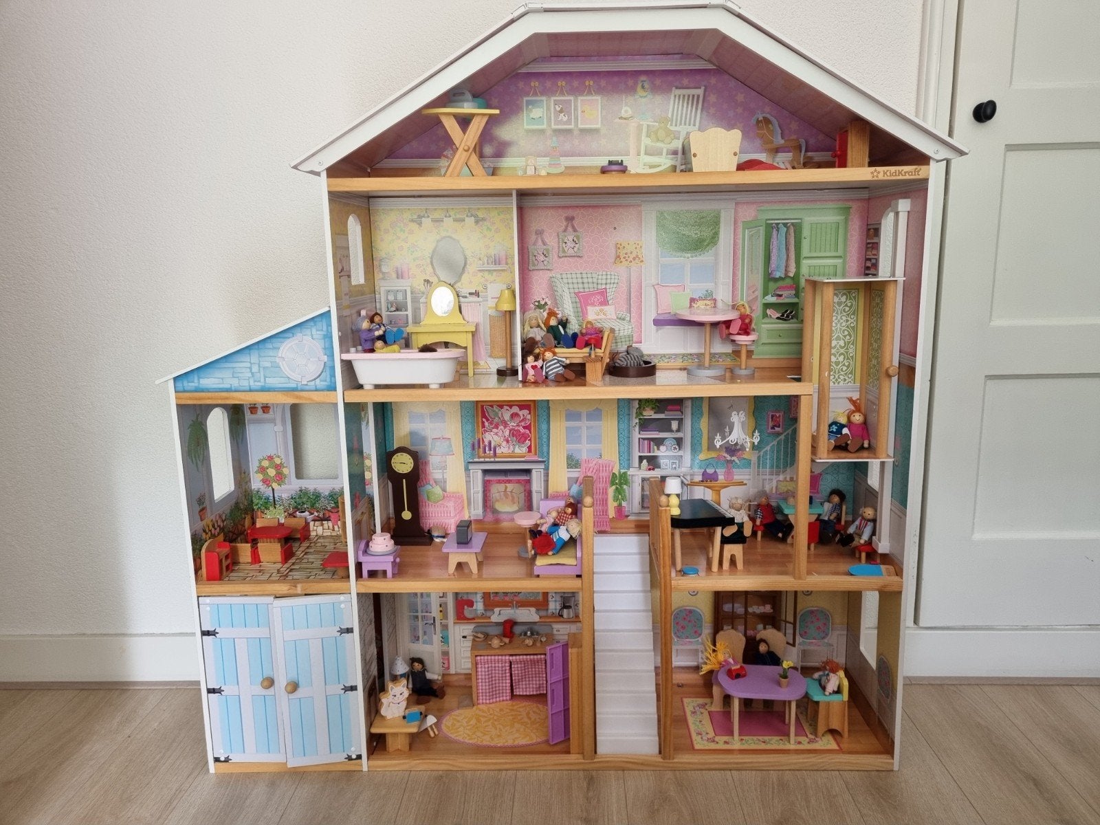 Groot KidKraft poppenhuis met meubels en poppen, Kinderen en Baby's, Speelgoed | Poppen, Ophalen, Overige typen