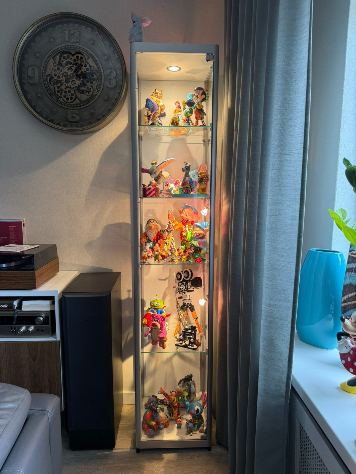 Vitrinekast 2 meter hoog 40x40, Ophalen, Met plank(en), Minder dan 50 cm, Zo goed als nieuw