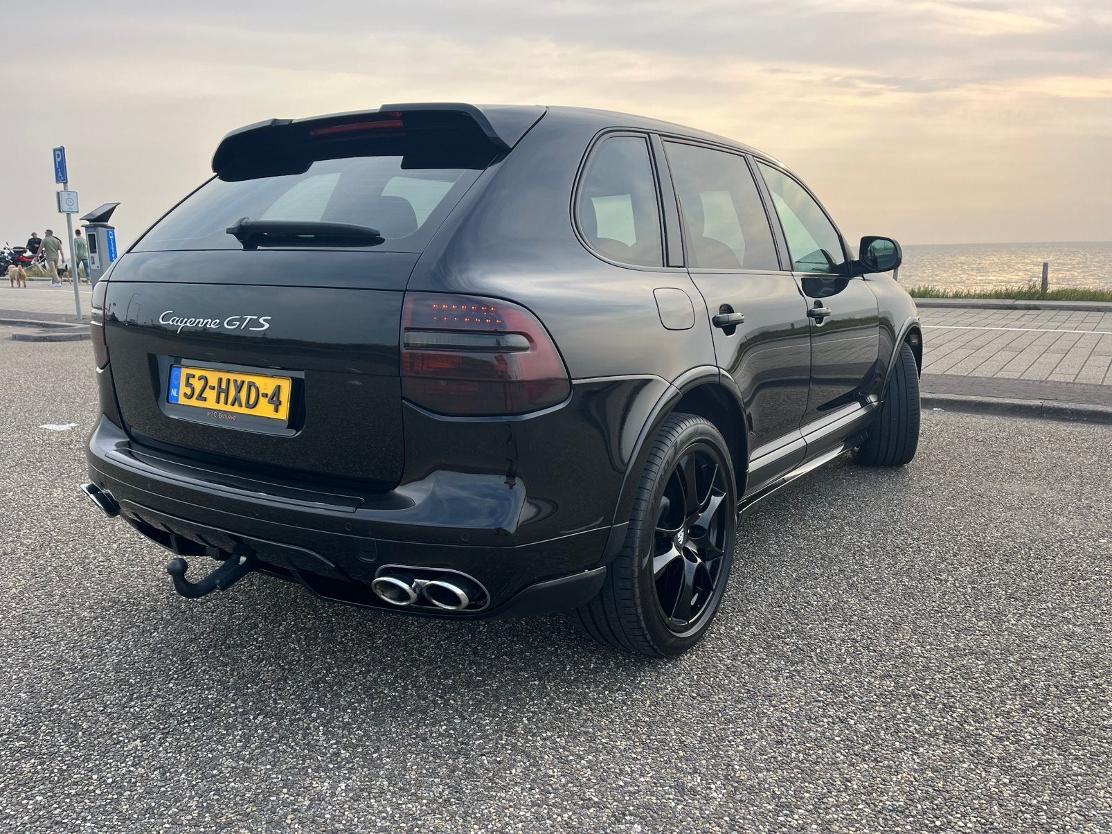 Porsche Cayenne 4.8 GTS 2009 Zwart (youngtimer), Auto's, Porsche, Automaat, Cayenne, 2220 kg, 405 pk