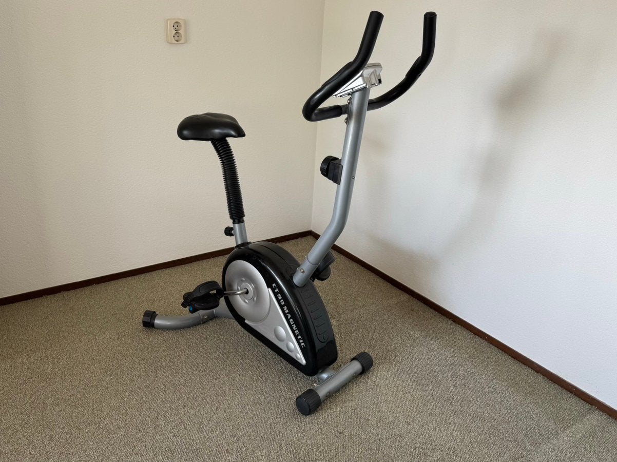 Hometrainer CT99 (werkt goed), Ophalen, Zo goed als nieuw, Hometrainer