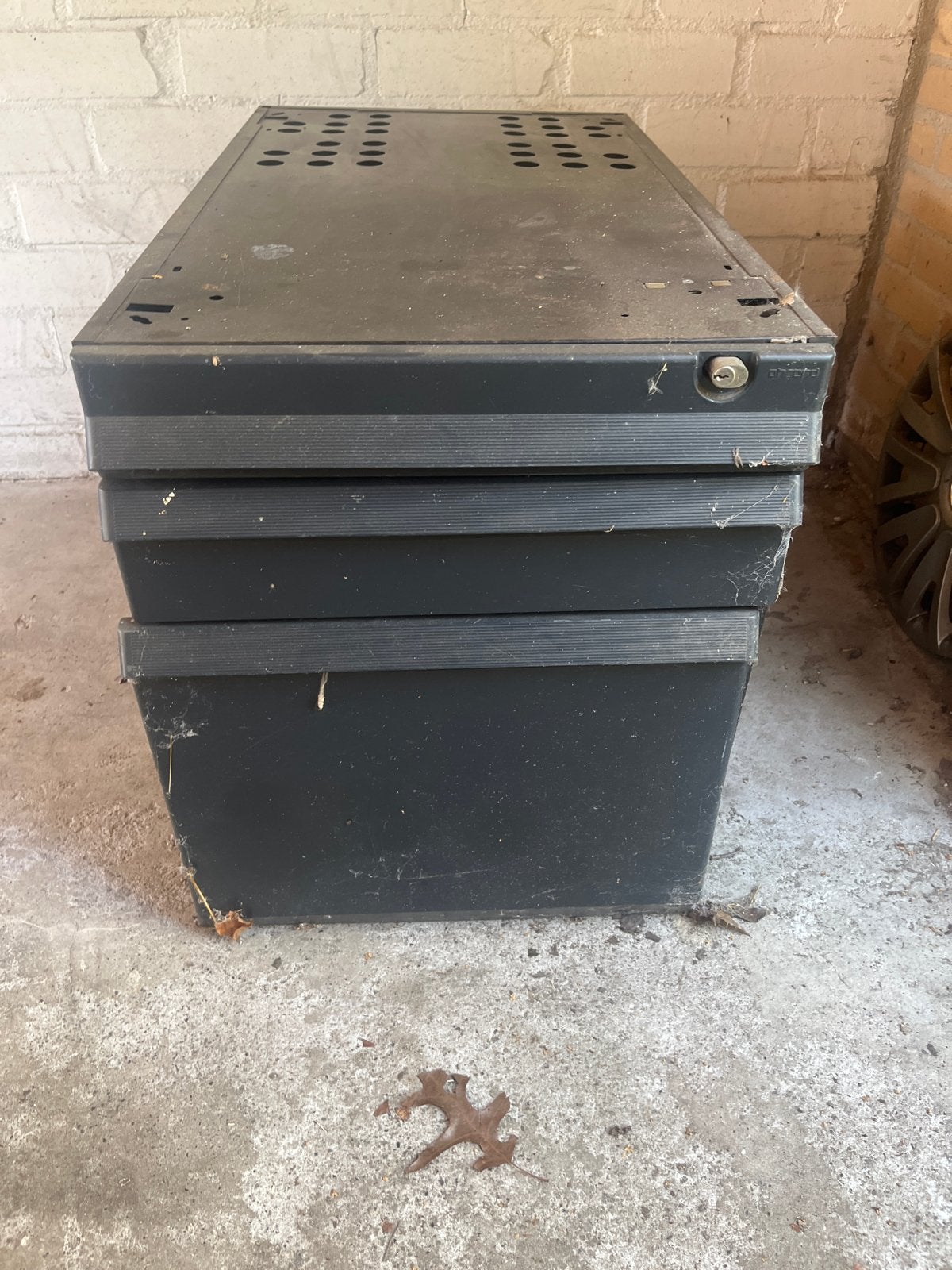 Metalen ladekast met 3 laden en slot, Minder dan 50 cm, Gebruikt, Ophalen of Verzenden, Metaal