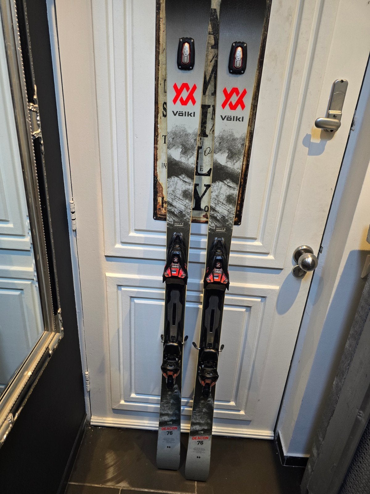 176cm VOLKL DECON 76 GEVORDERD 900€ ALL SNEUW TOP SKI, Overige merken, 160 tot 180 cm, Ophalen of Verzenden, Zo goed als nieuw