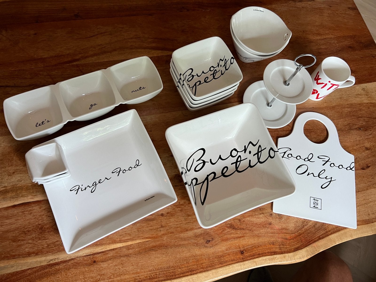 Rivièra Maison servies – grote set schalen & serveergoed, Ophalen of Verzenden, Zo goed als nieuw, Overige stijlen, Schaal of Schalen