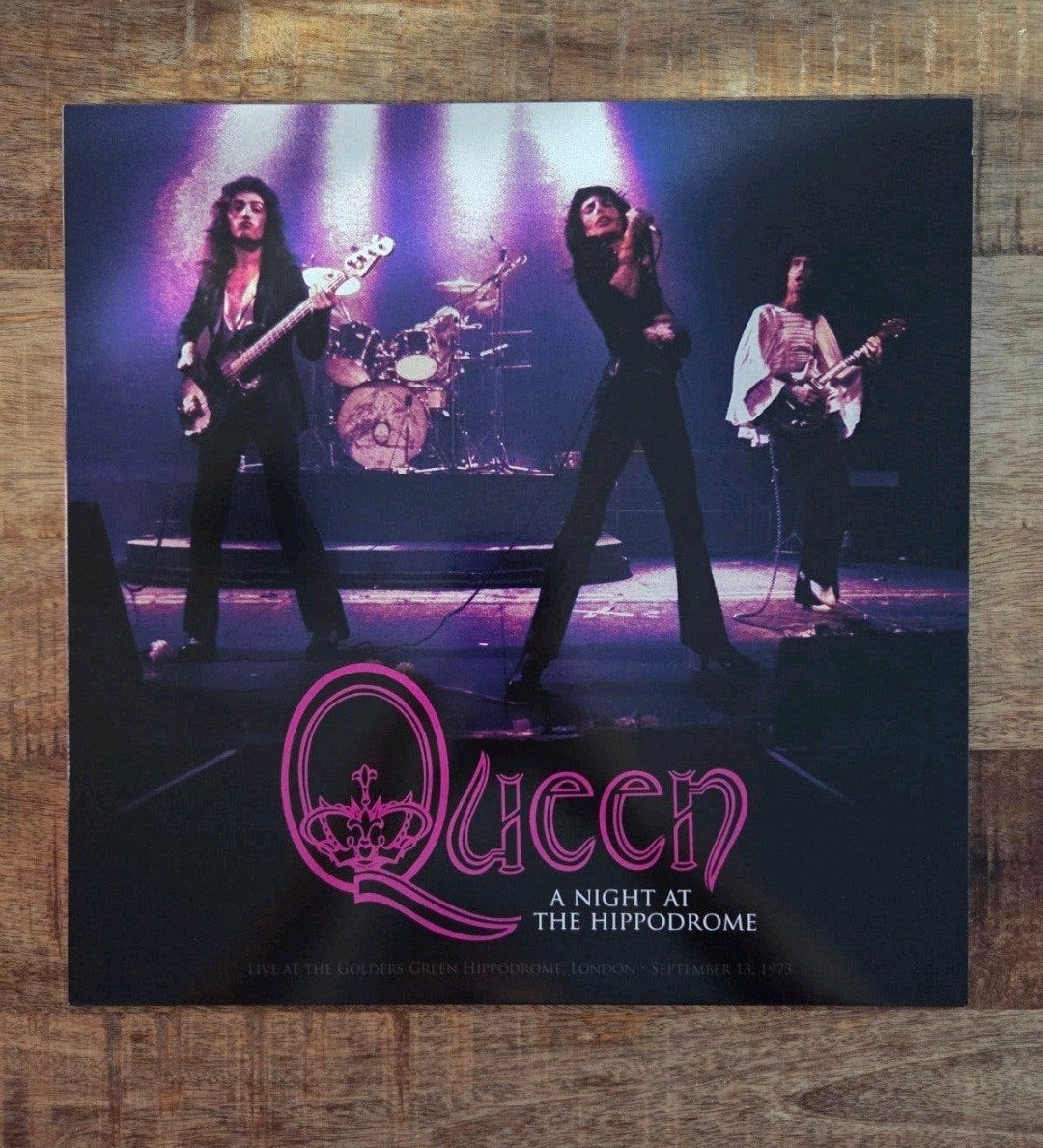 Lp Queen a night at the hippodrome, Ophalen of Verzenden, Zo goed als nieuw, 12 inch