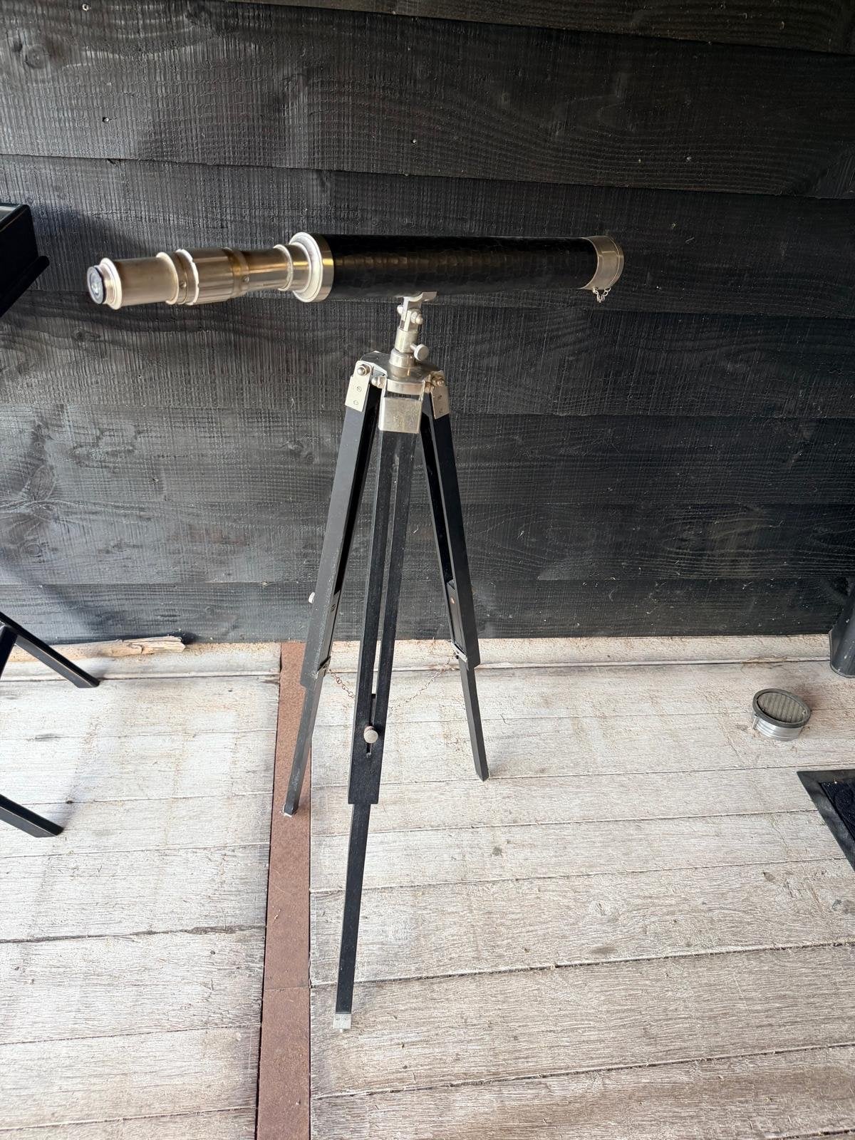 Antieke telescoop met statief - Decoratief en functioneel, Gebruikt, Lenzentelescoop (refractor), Met statief, Ophalen of Verzenden