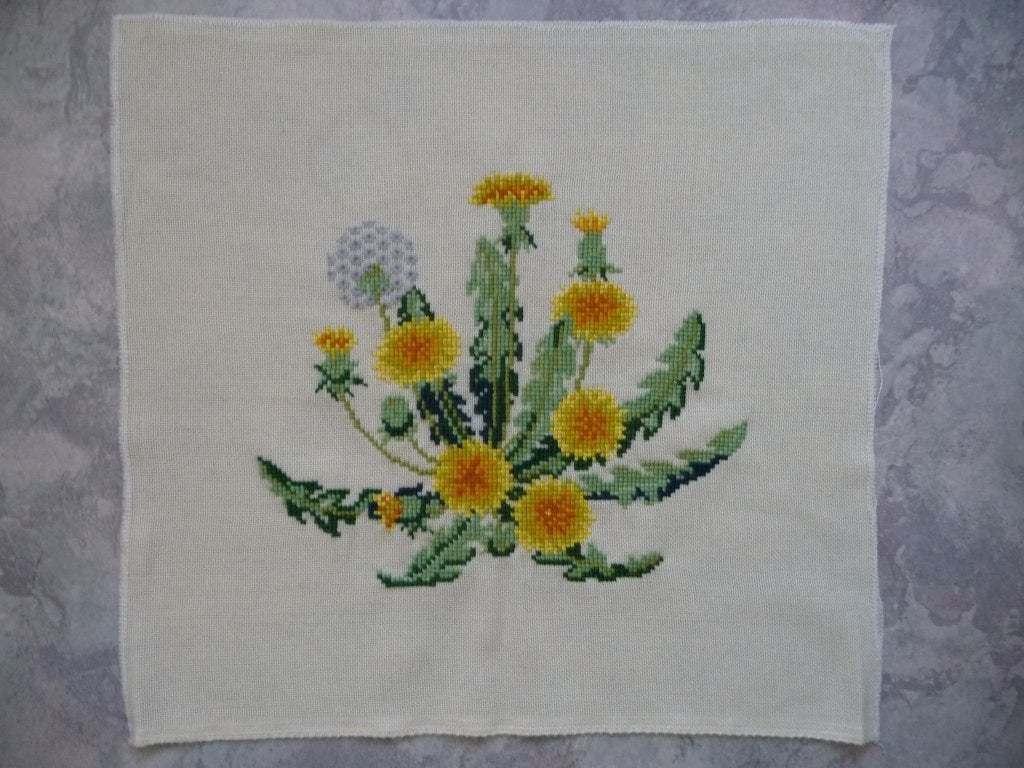 Borduurwerk "Paardenbloemen", Ophalen of Verzenden, Zo goed als nieuw, Handborduren, Overige typen