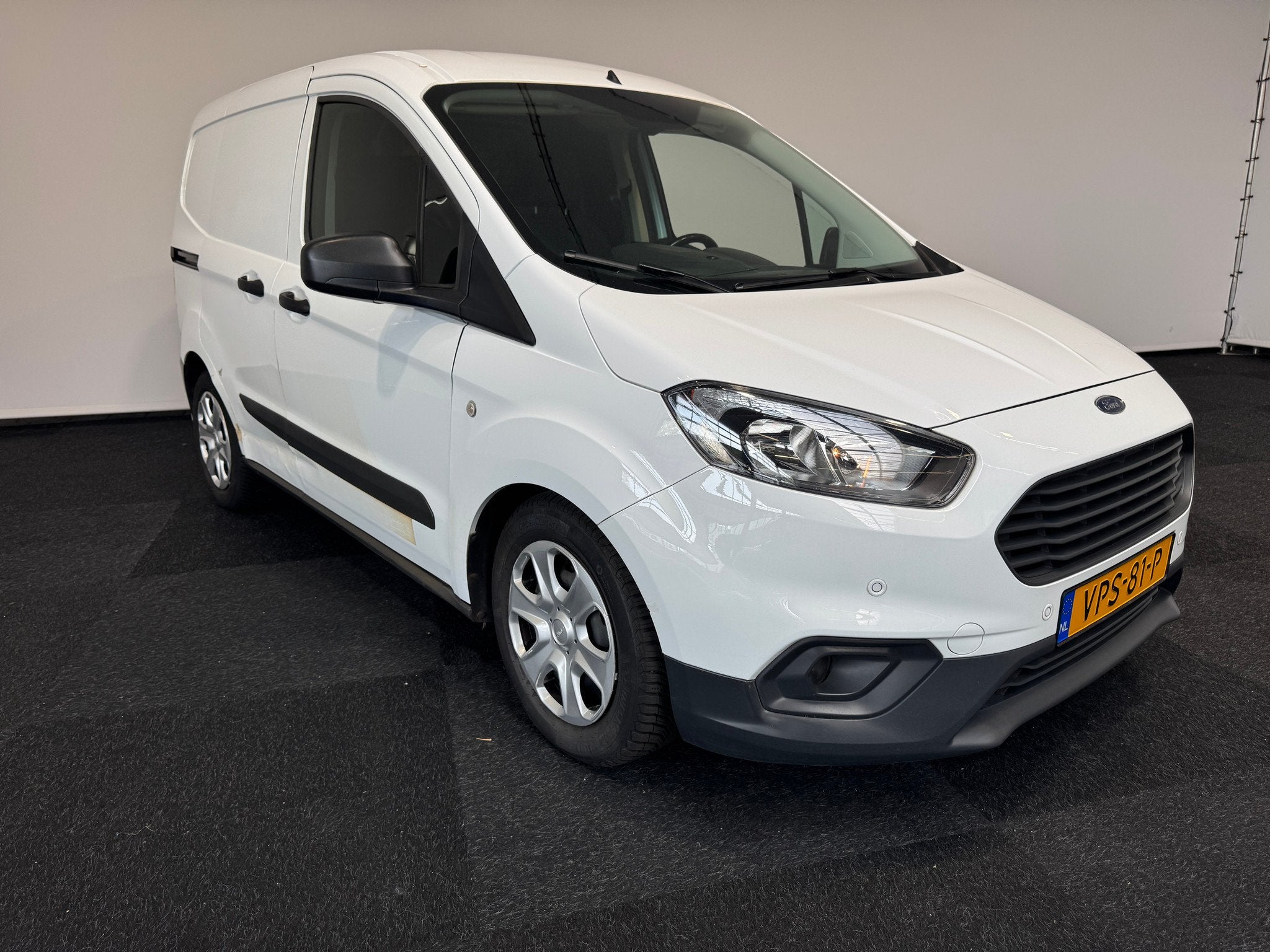 Ford Transit Courier Airco Transit Courier 1.5 TDCI 75pk dub, Auto's, Bestelauto's, Bedrijf, Te koop, ABS, Airbags, Airconditioning