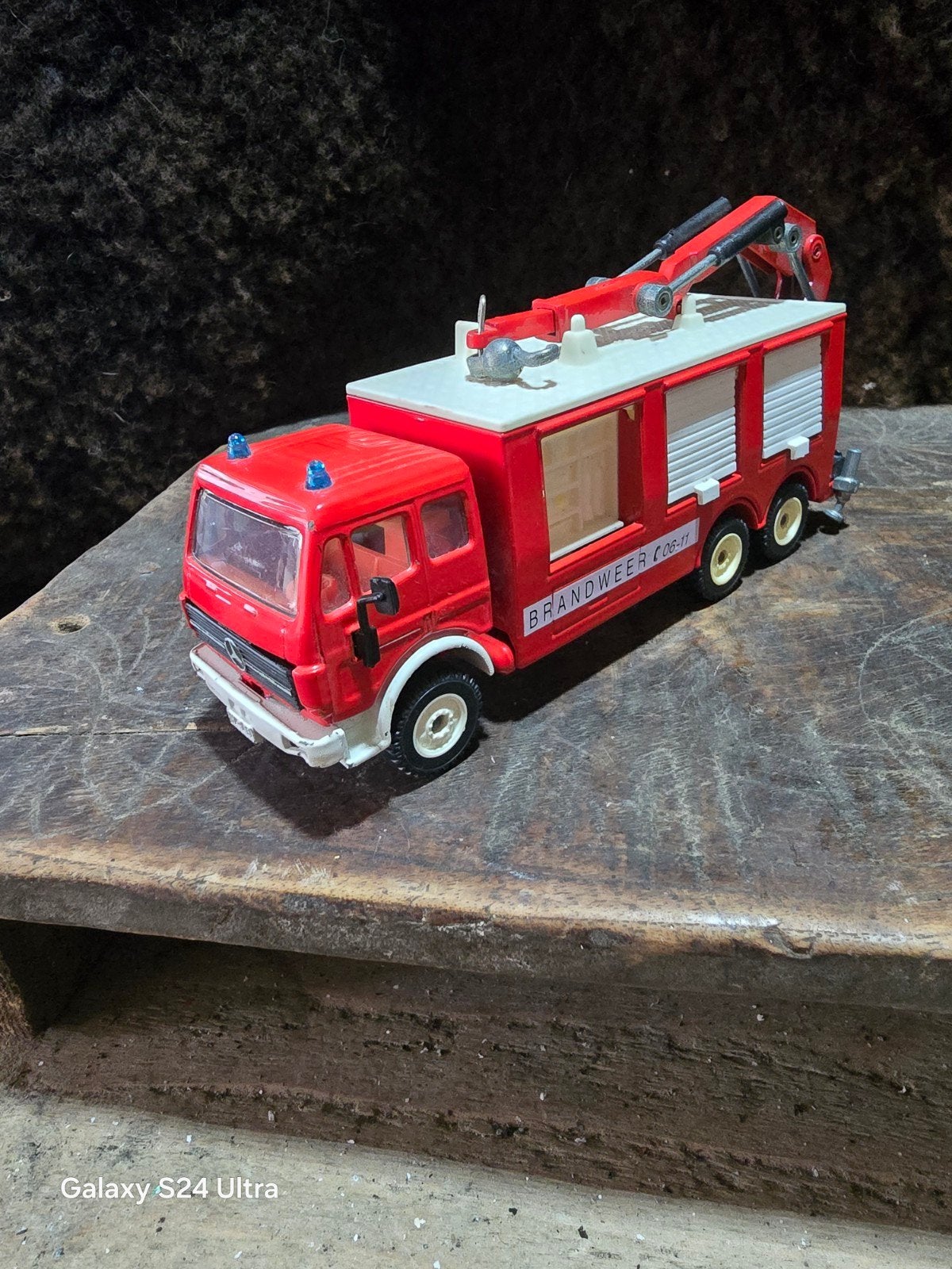 E81 > Siku 3512 Mercedes-Benz brandweerwagen, Ophalen of Verzenden