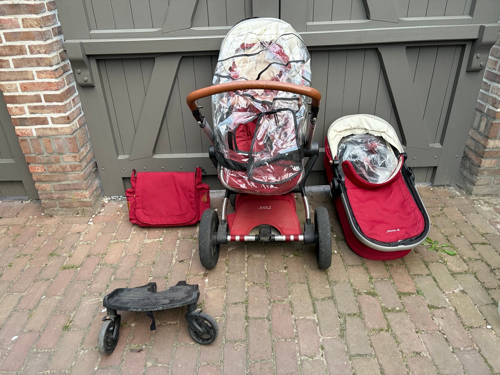 Joolz wandelwagen met veel accessoires (rood), Gebruikt, Combiwagen, Met reiswieg, Ophalen