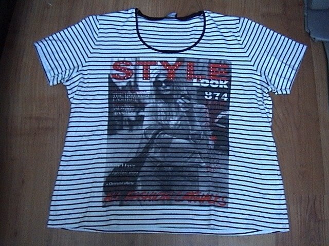 VIA APPIA DUE leuk zwart / wit gestreept t-shirt + opdruk 48, Zwart, Gedragen, Via appia due, Shirt of Top