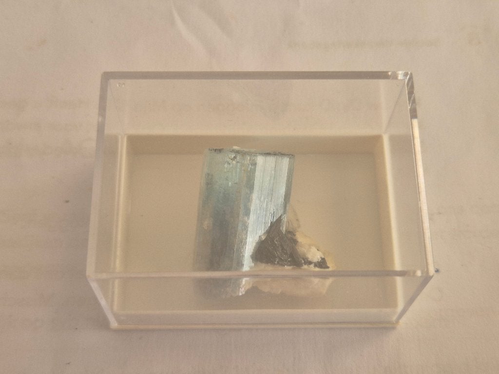 aquamarijn  beëindigd Namibië, Verzenden, Mineraal