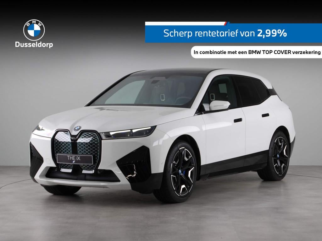 BMW iX xDrive40 High Executive Sportpakket SoH 100%, Auto's, BMW, Gebruikt, Met garantie (alle), IX, Wit