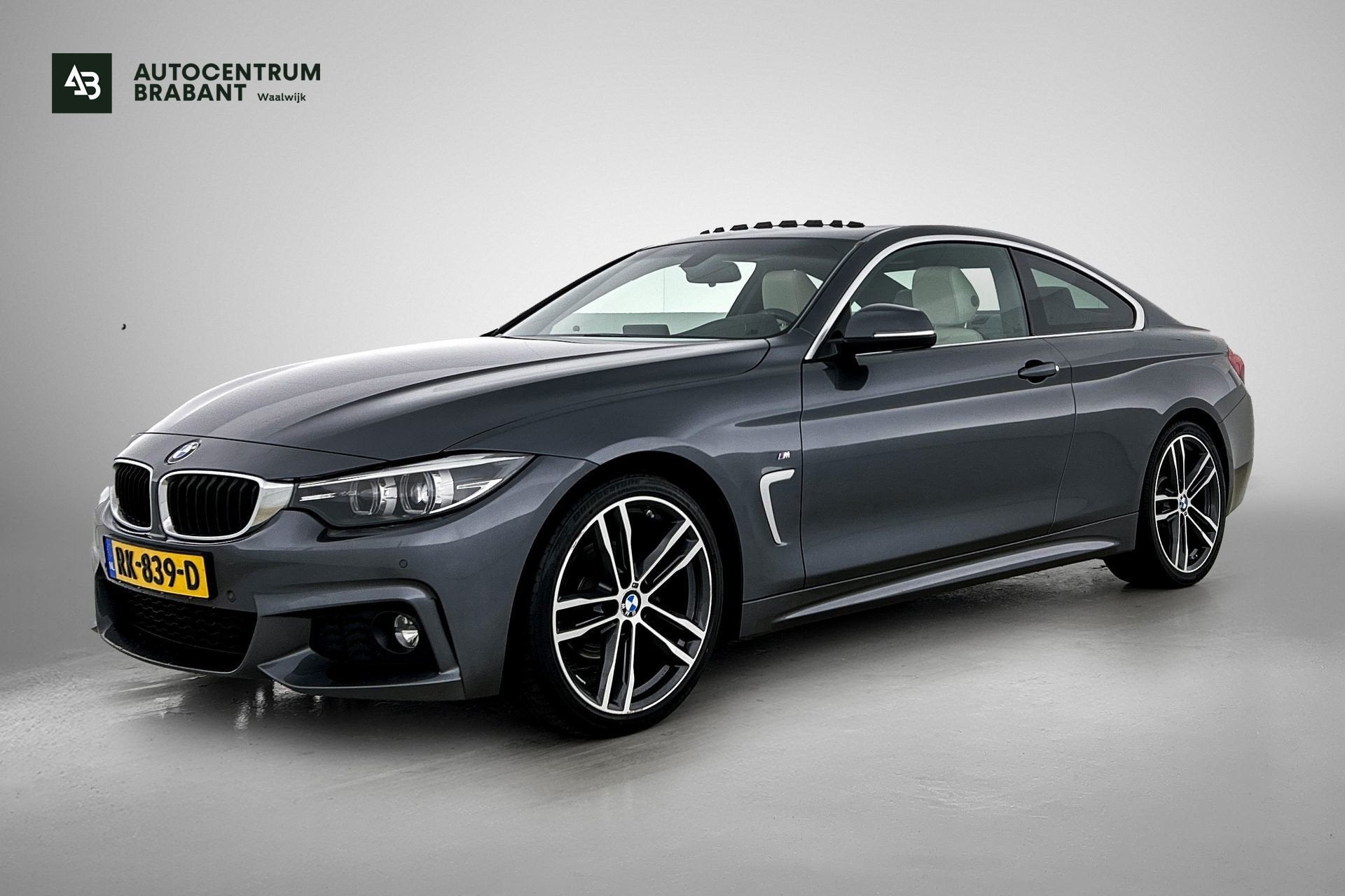 BMW 4-serie Coupé 420i High Executive M-Sport AANBIEIDNG !, Auto's, BMW, Automaat, Achterwielaandrijving, Gebruikt, 4 stoelen