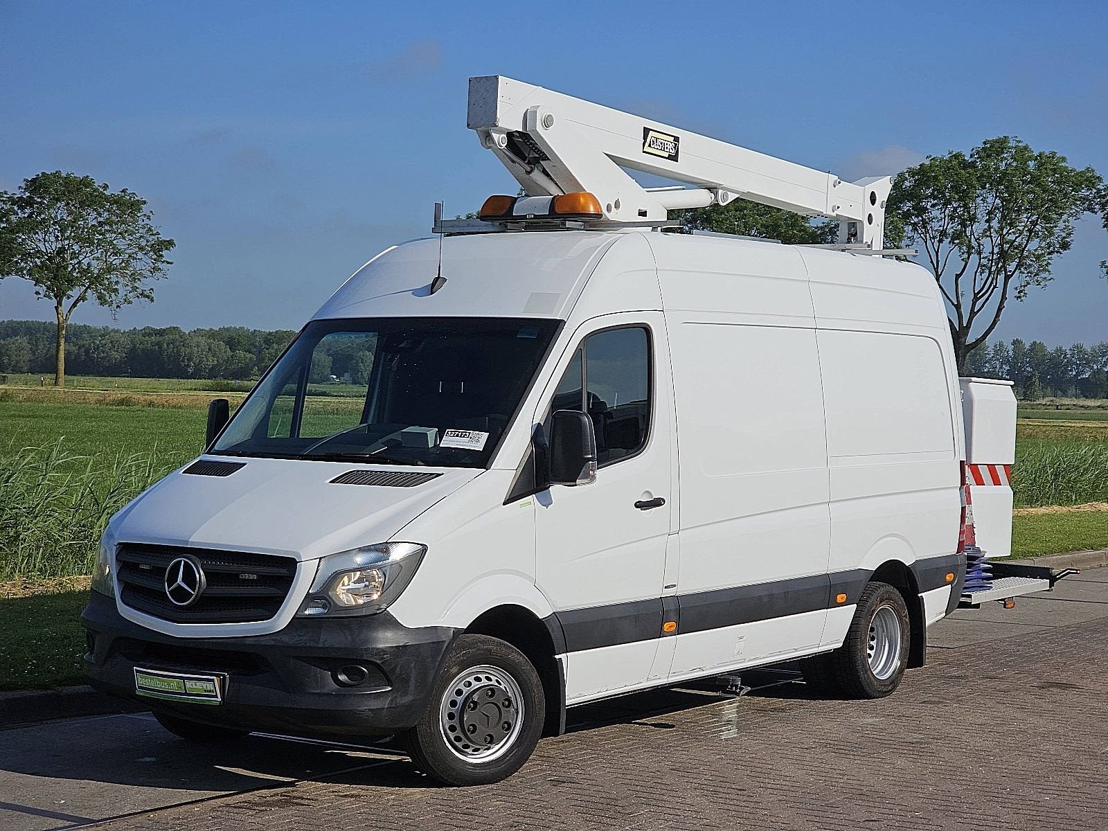 MERCEDES-BENZ SPRINTER 516 hoogwerker euro6, Auto's, Bestelauto's, 13 km/l, Gebruikt, Euro 6, 4 cilinders
