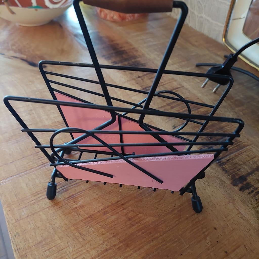 Vintage Draadstalen bievenrekje met Roze Panelen, Ophalen of Verzenden, Gebruikt