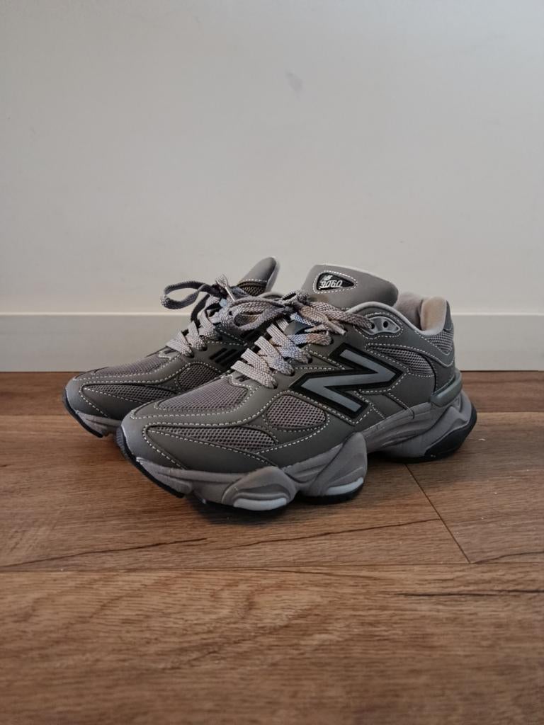 New Balance 9060 grijs maat 40, Kleding | Dames, New Balance, Nieuw, Ophalen of Verzenden, Sneakers of Gympen