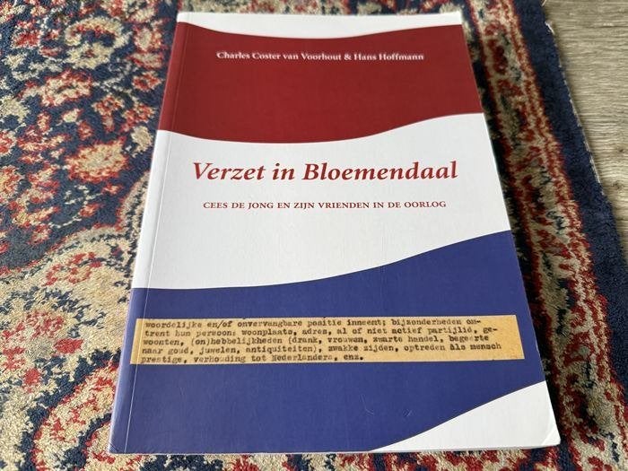 Verzet in Bloemendaal. Cees de Jong en zijn vrienden in de, Boeken, Tweede Wereldoorlog, Ophalen of Verzenden, Zo goed als nieuw