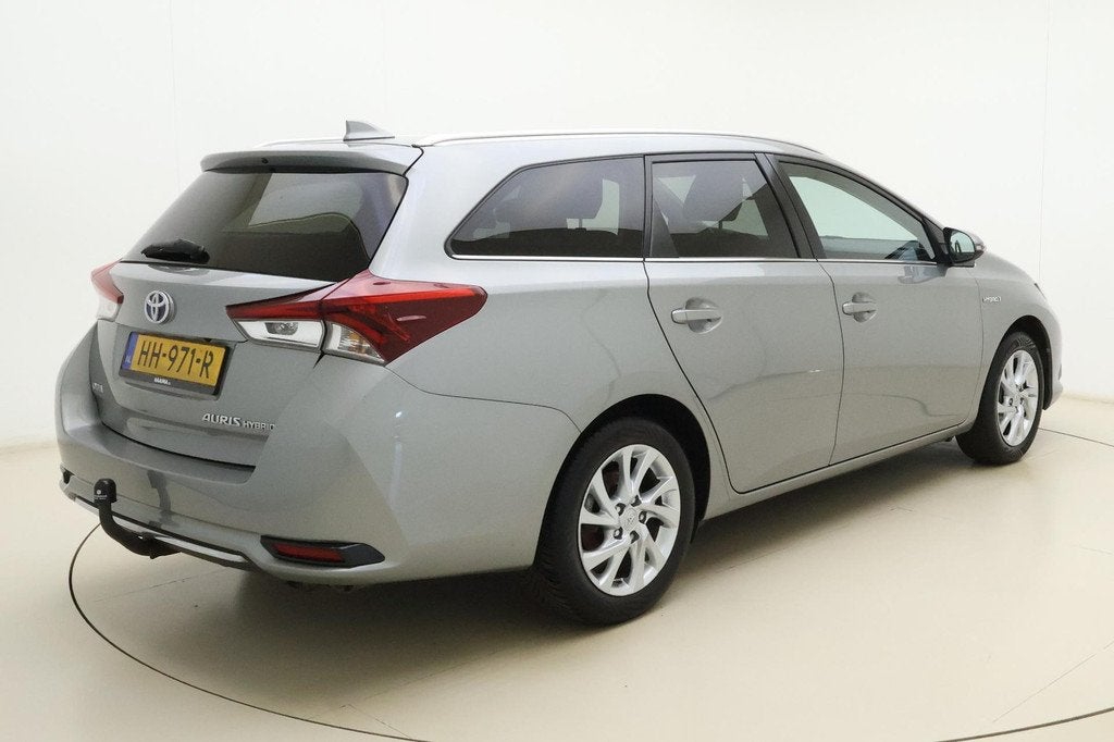 Toyota Auris Touring Sports 1.8 Hybrid Dynamic 136pk | Autom, Gebruikt, Euro 6, Origineel Nederlands, Grijs