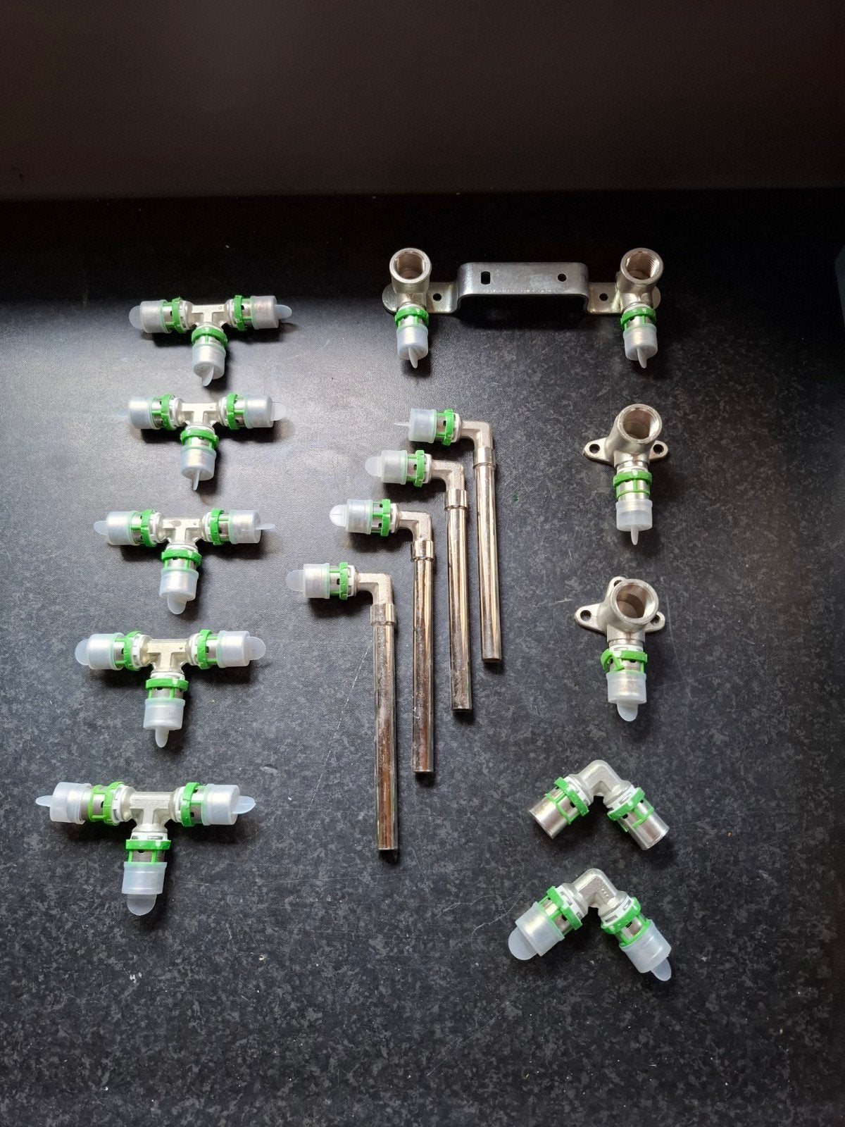 Comap Koppelingen en Pijpjes 16mm - T-stukken,, Doe-het-zelf en Verbouw, Elektra en Kabels, Ophalen, Gebruikt, Overige merken