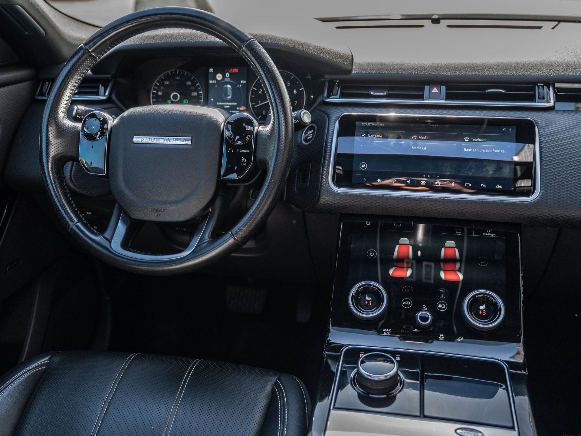 Land Rover Range Rover Velar 2.0 I4 Turbo AWD R-Dynamic SE -, Auto's, Land Rover, Gebruikt, Euro 6, 4 cilinders, Adaptive Cruise Control