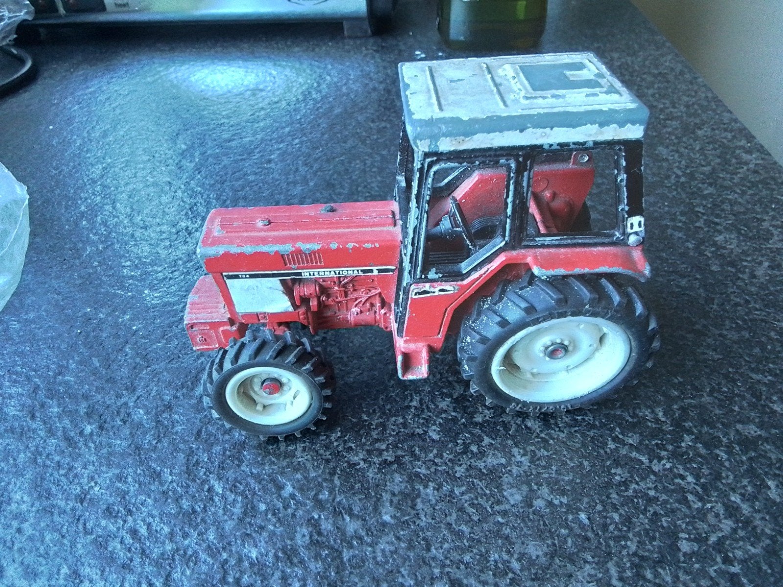 International 748 van Ertl, Ophalen of Verzenden, Tractor of Landbouw, Overige merken