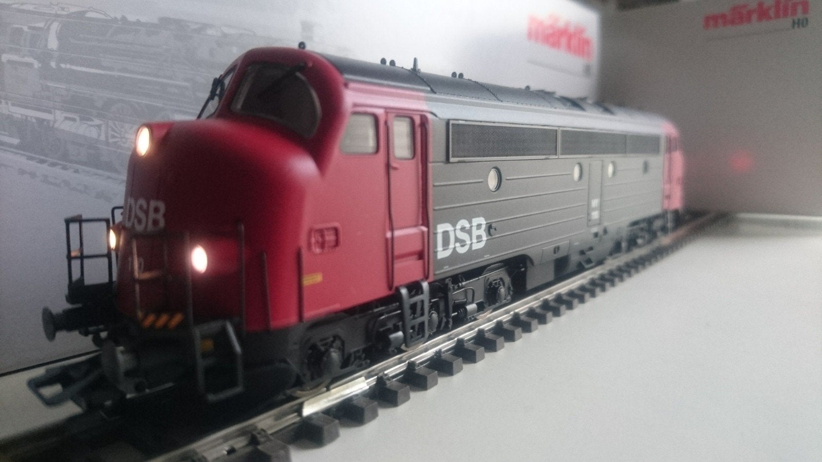 Marklin - Zware Dieselloc MY 1100 (DSB) - MfxPLUS+Geluid, Ophalen, Wisselstroom, Locomotief, Zo goed als nieuw