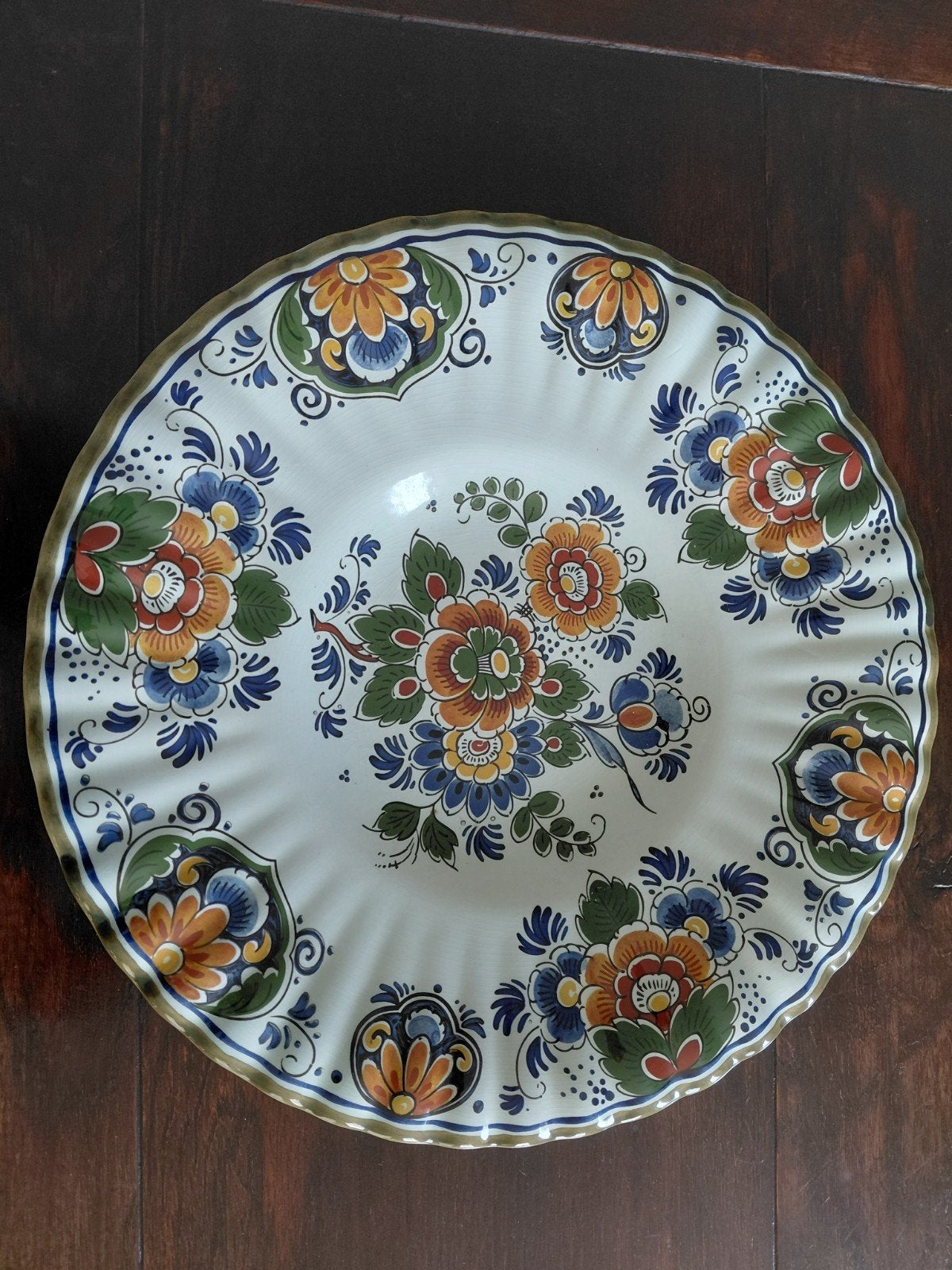Delfts Polychroom Handwerk Wandbord - Bloemmotief, Antiek en Kunst, Ophalen of Verzenden