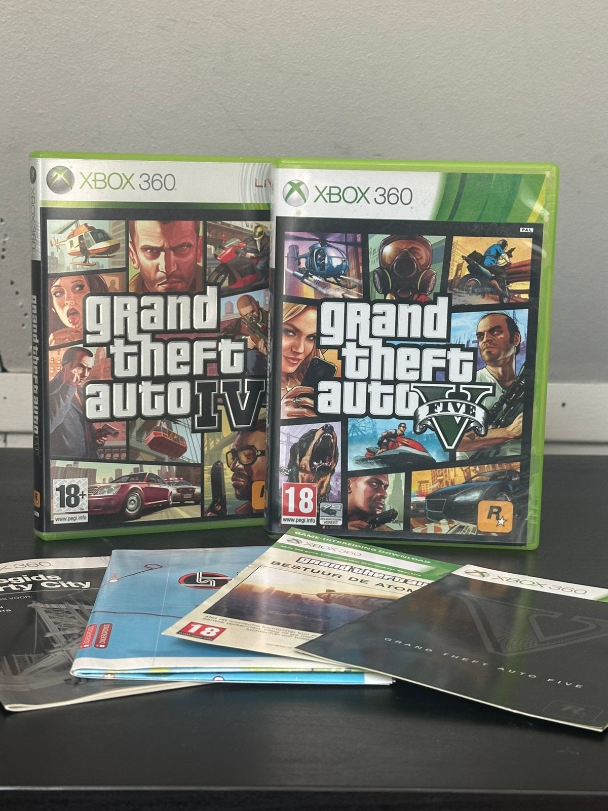 GTA IV + GTA V – Xbox 360 – Met Originele Map & Boekjes, Avontuur en Actie, Gebruikt, Vanaf 18 jaar, 1 speler