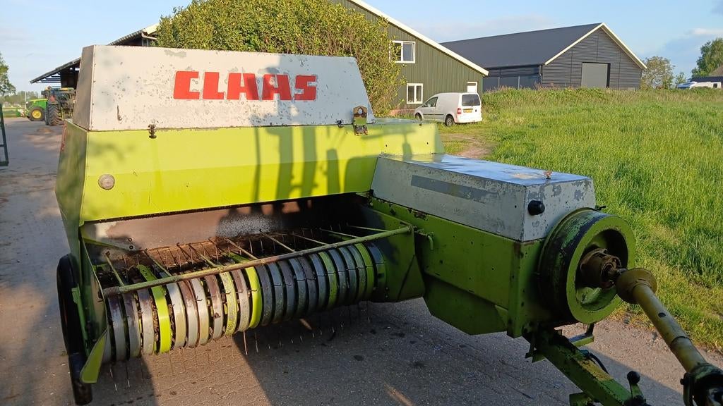 Claas markant 65 kliene balen pers met kenteken, Zakelijke goederen, Agrarisch | Werktuigen, Ophalen of Verzenden
