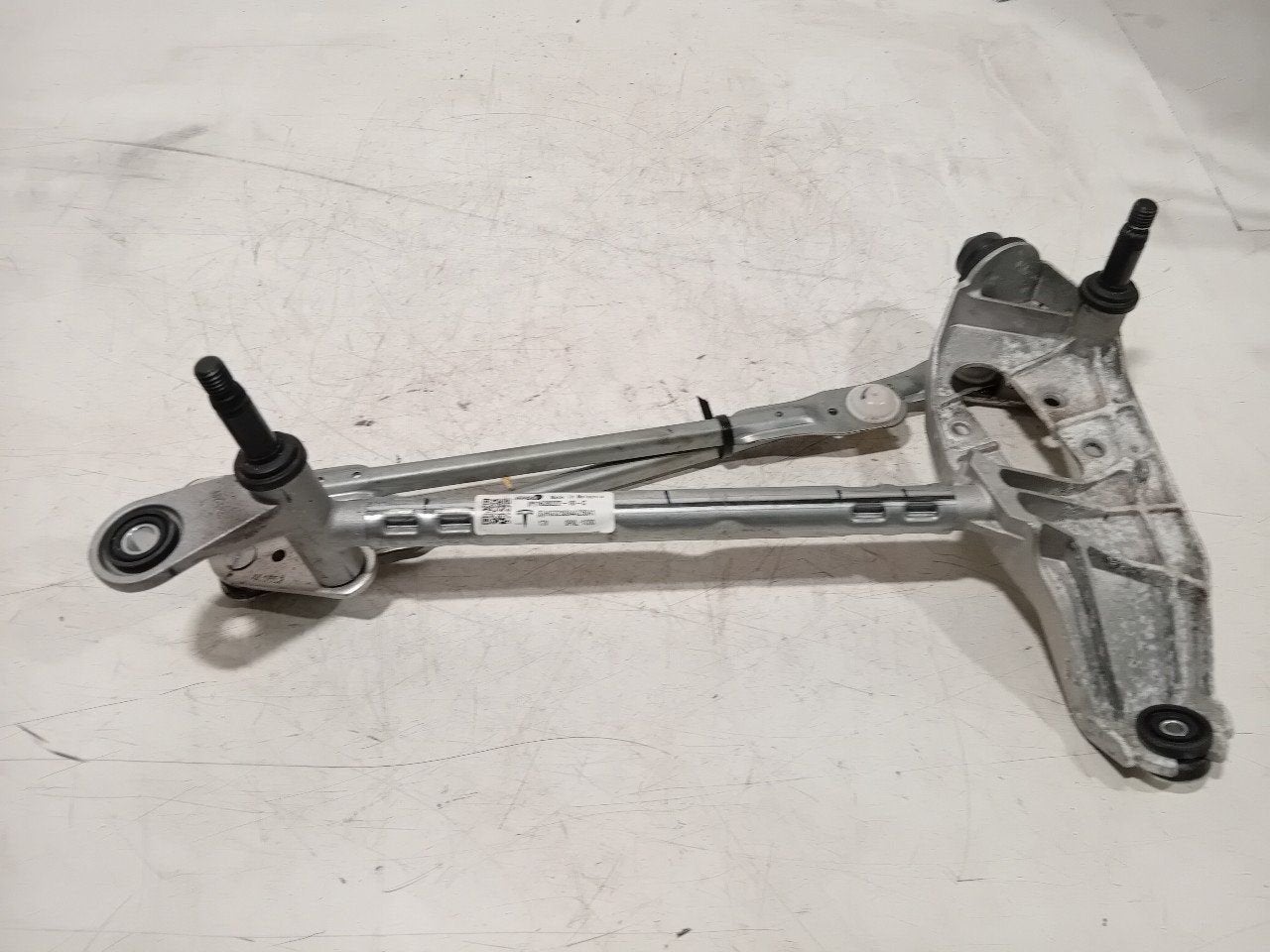 Ruitenwisser mechaniek voor Tesla Model Y, Auto-onderdelen, Onderdelen@venauto.nl, Van der Ven Autorecycling B.V., Gebruikt, Ettenseweg 76, 4706 PB Roosendaal, The Netherlands