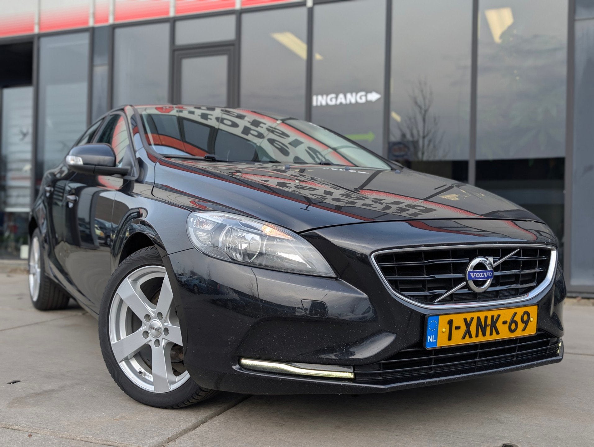 Volvo V40 1.6 D2 Base Business - Clima - Cruise -, Auto's, Volvo, Voorwielaandrijving, Stof, Gebruikt, 4 cilinders