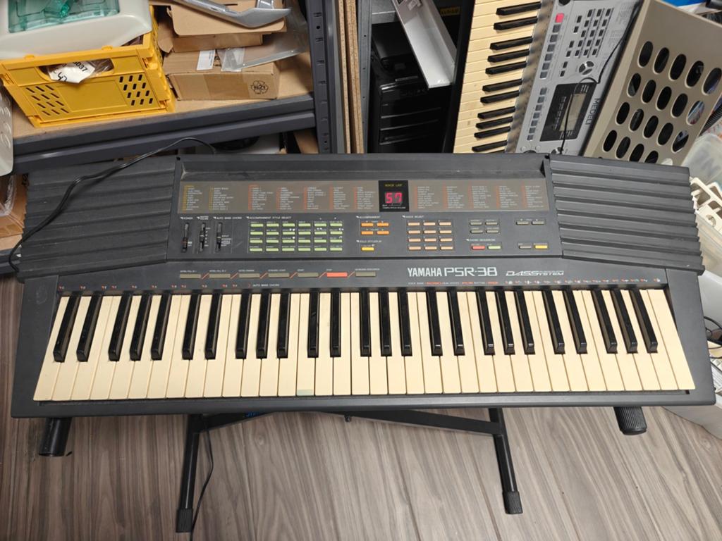Yamaha PSR-38 Keyboard - Goede staat, werkt op batterijen, Ophalen of Verzenden