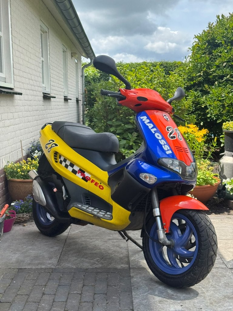 ⭐️Gilera runner 50cc 2 takt Uniek zeer nette staat⭐️