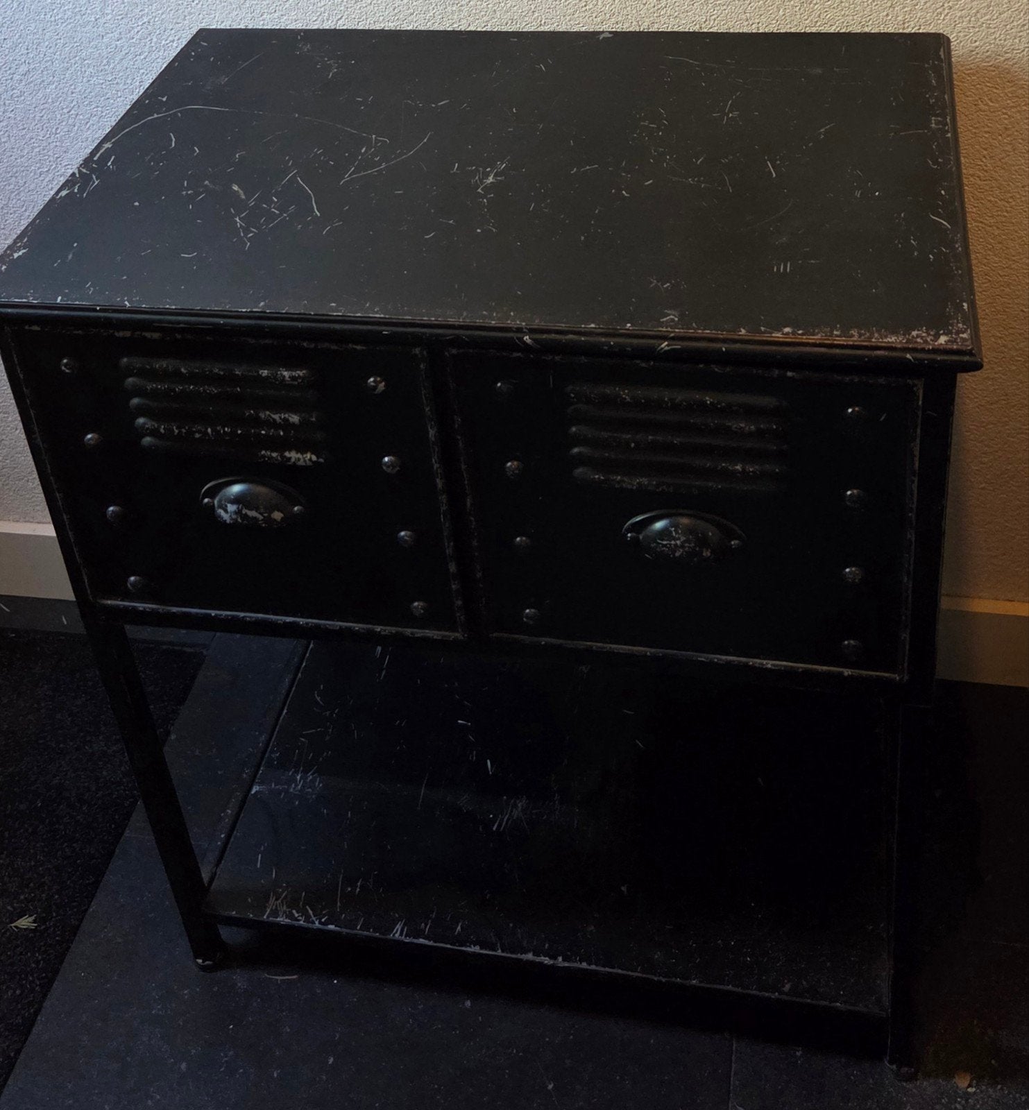 Industriële bijzettafel met 2 laden, Huis en Inrichting, Kasten | Ladekasten, Ophalen, Gebruikt, 1 of 2 laden, 50 tot 100 cm