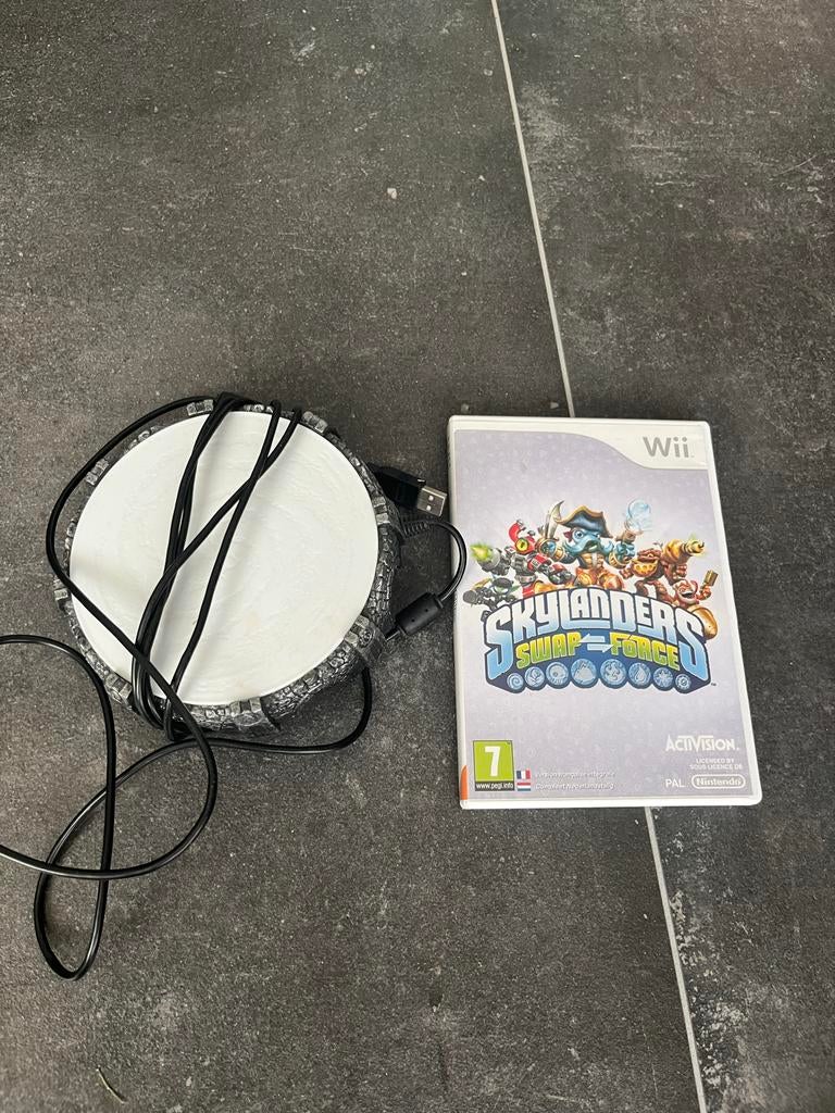 Skylanders Swap Force complete set - Wii (spel + poppetjes), Spelcomputers en Games, Games | Nintendo Wii, Gebruikt, Avontuur en Actie