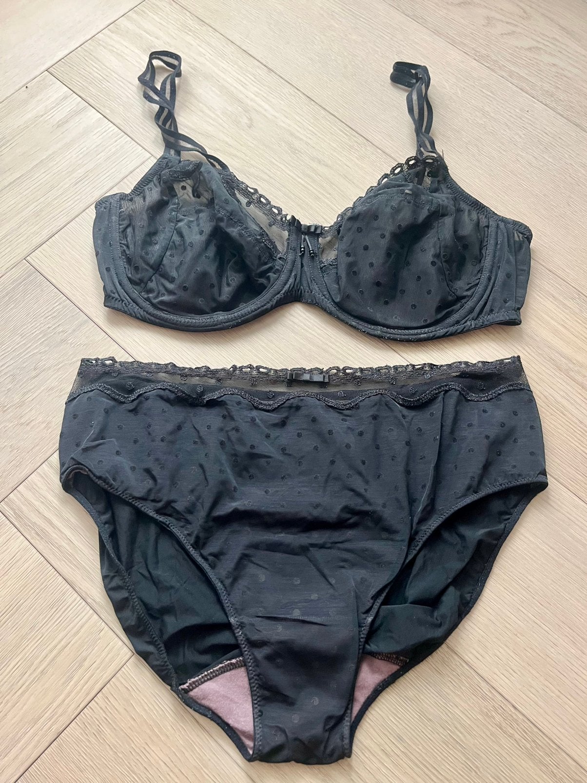 Prima Donna Twist Set 85D/44 Polka Zwart (LEES BESCHRIJVING), Verzenden, Zwart, Setje