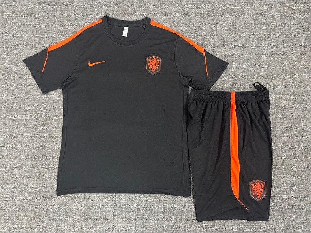 Nederlands elftal trainingspak (kort) heren en kindermaten!, Kleding | Heren, Nike, Nieuw, Oranje, Ophalen of Verzenden