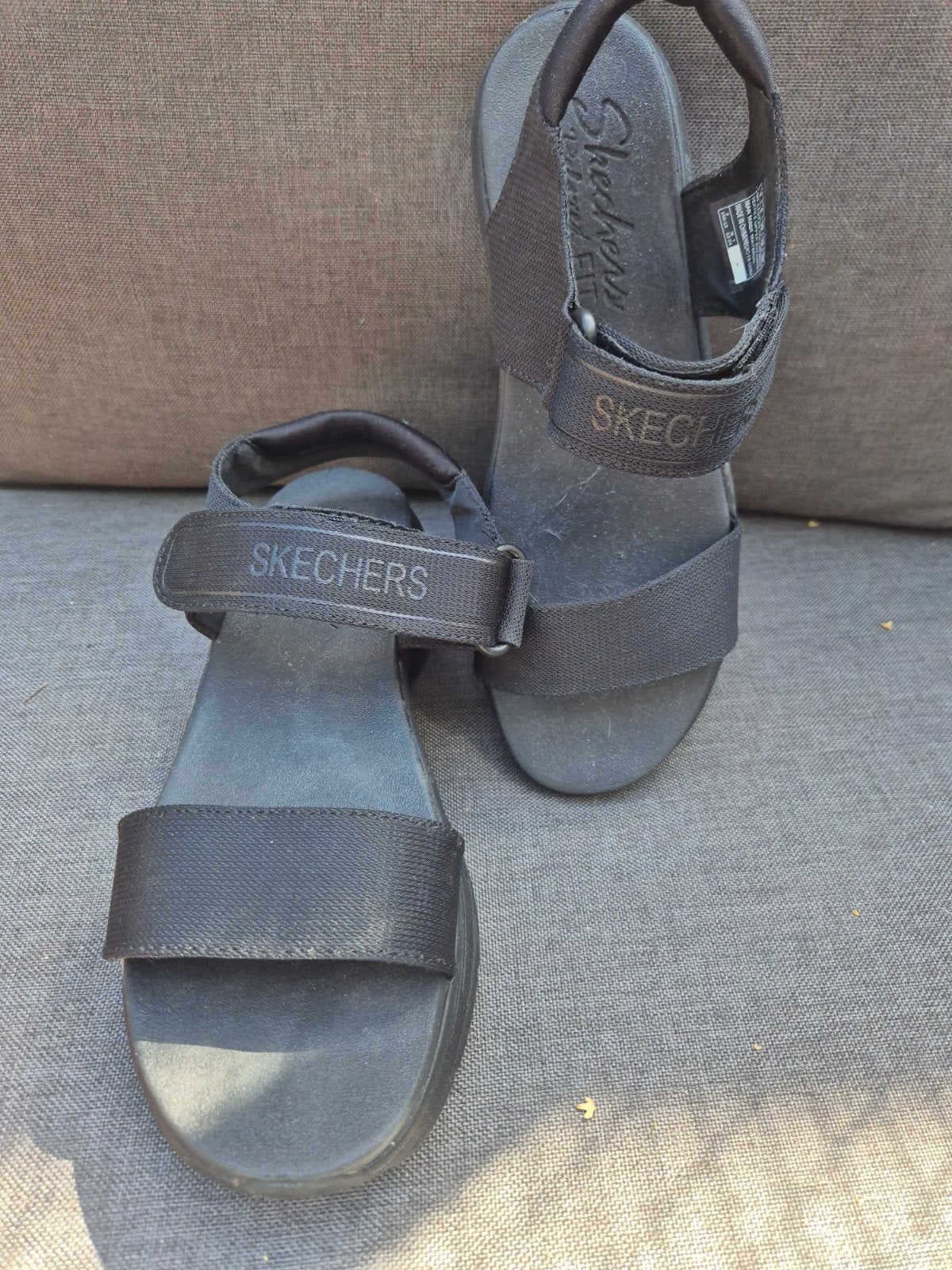 Skechers sandalen maat 39, alleen gepast, Kleding | Dames, Schoenen, Ophalen of Verzenden